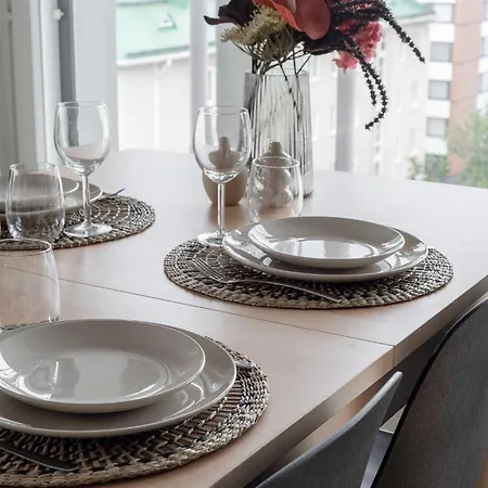 Spacious 2br With Sauna In Historical Amuri Neighborhood Apartamento Tampere