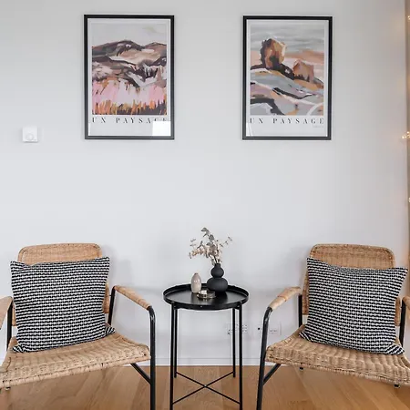 Apartmán Spacious 2br With Sauna In Historical Amuri Neighborhood